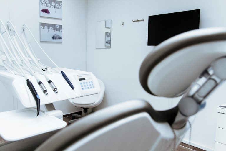 Read more about the article VAND – Cabinet medicina dentara